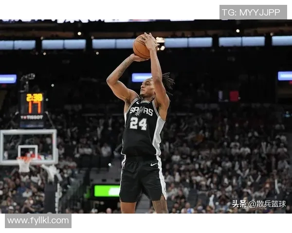 马刺逆转鹈鹕瓦塞尔贡献22分5篮板麦科勒姆虽砍26分难救主